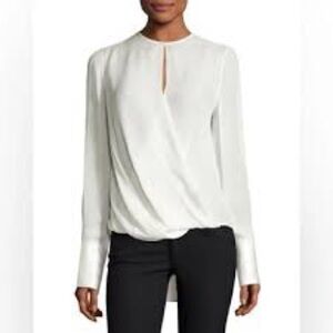 255 - Rag & Bone NWOT Cream Relaxed Asymmetrical Blouse, Size XXS